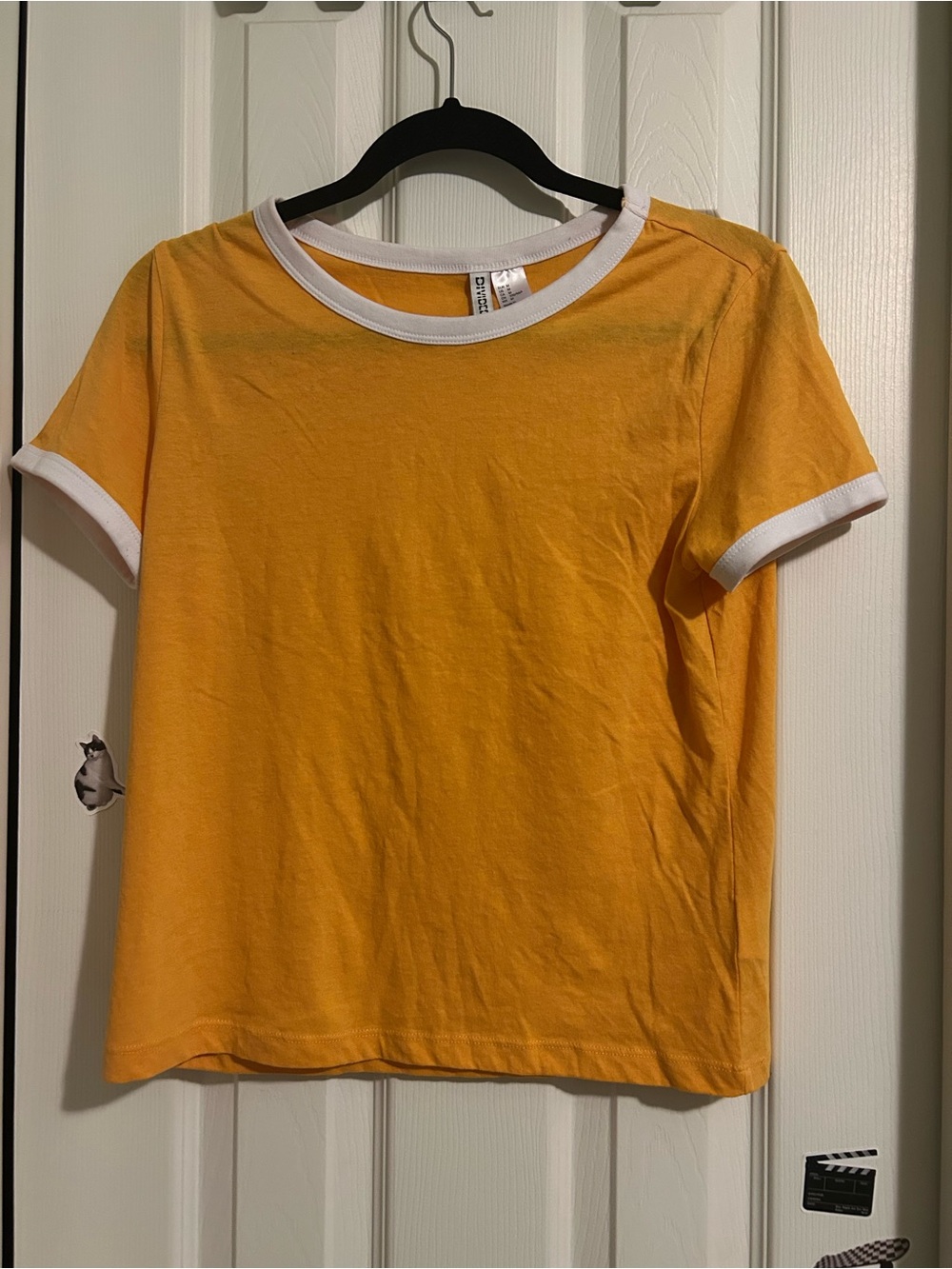 5/$10‼️ H&M Yellow Ringer Crop Top with White Trim